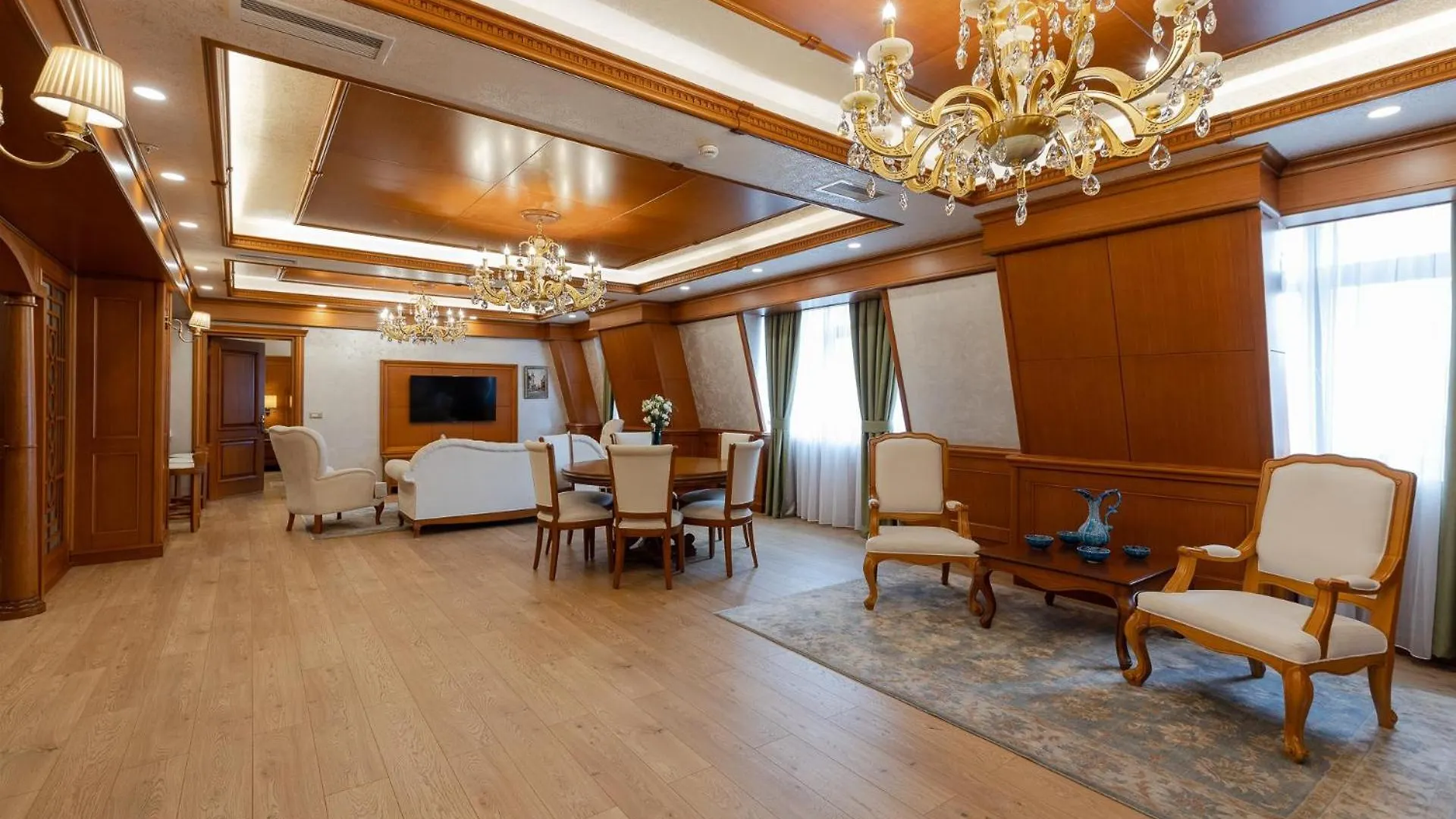 Отель Divan Suites Батуми
