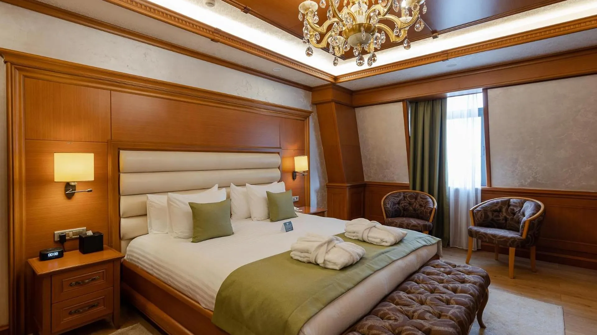 Отель Divan Suites Батуми